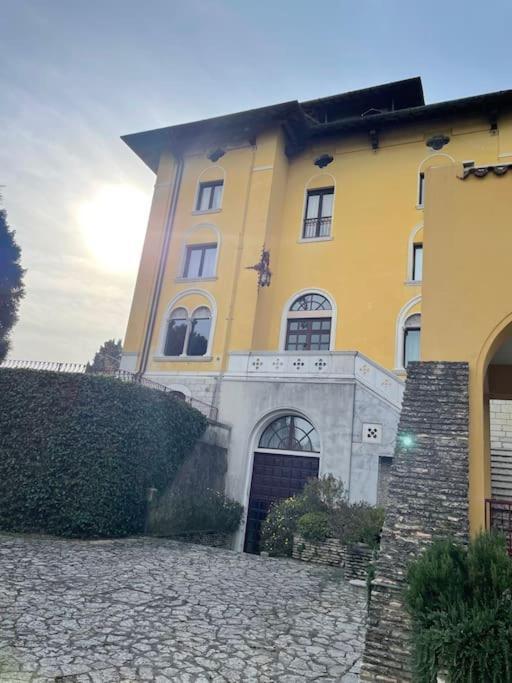 Villa Callas Divina Sirmione Bagian luar foto