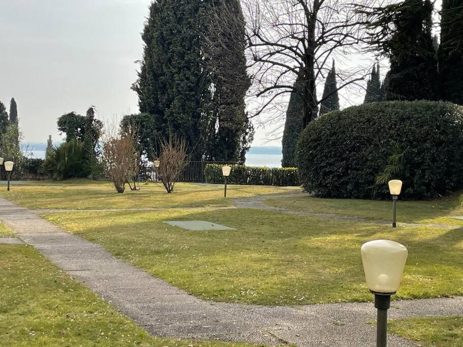 Villa Callas Divina Sirmione Bagian luar foto